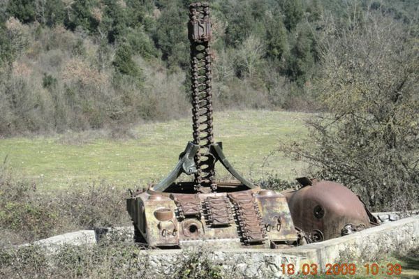 03a-duze-pomnik-skorpionF26B61D7-9D19-46AB-871F-9A1F1FA174C3.jpg
